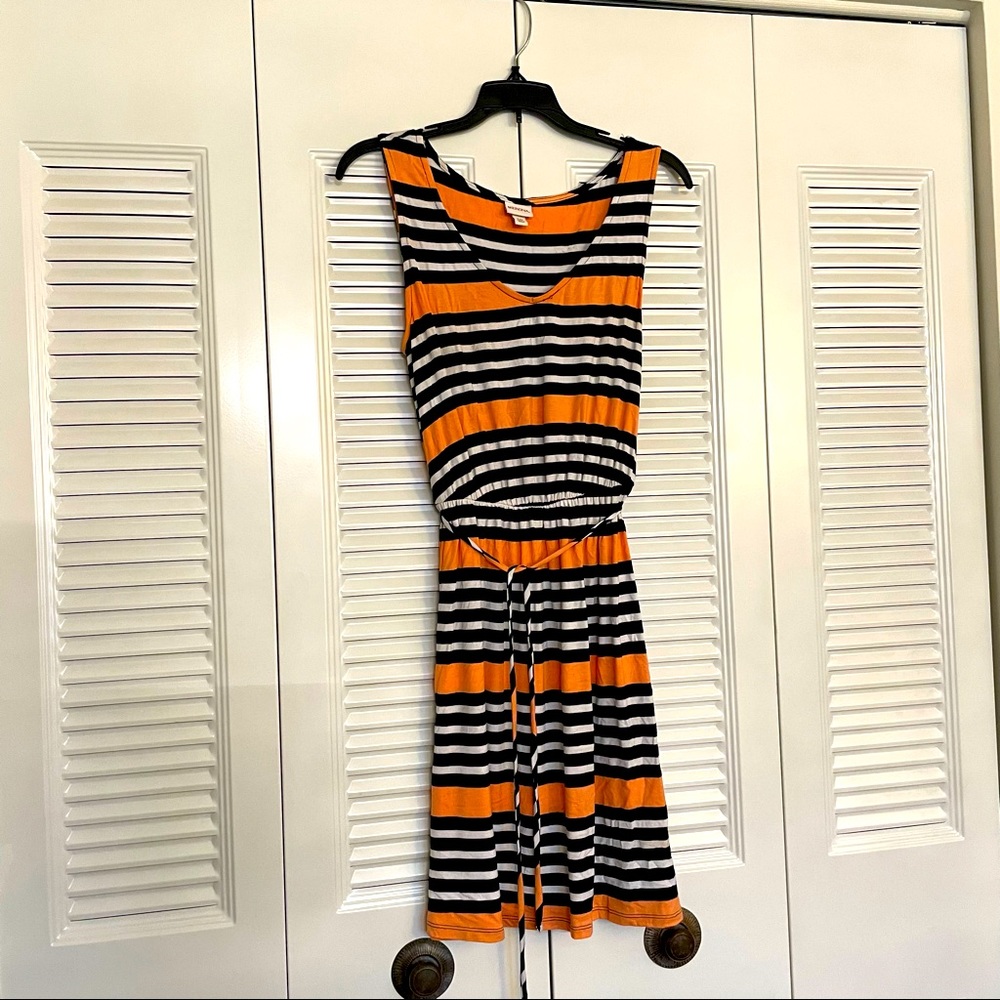 Casual Dress with Belt
